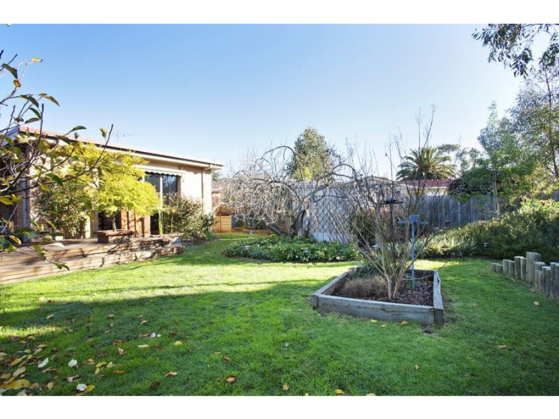7 Pemberley Drive, Notting Hill VIC 3168