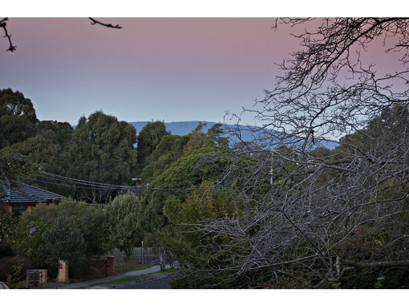 56 Hinkler Road, Glen Waverley VIC 3150