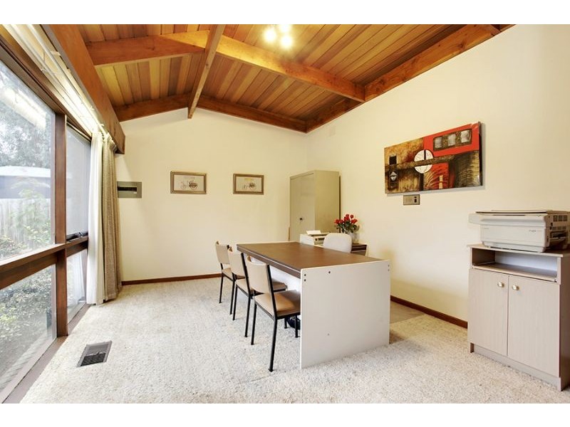 4 Aquila Court, Wheelers Hill VIC 3150