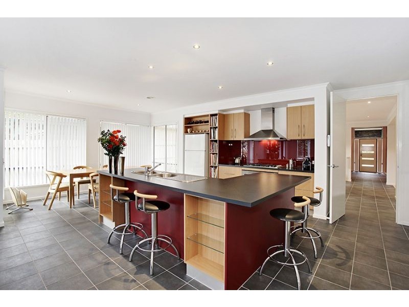 23 Ballara Avenue, Glen Waverley VIC 3150