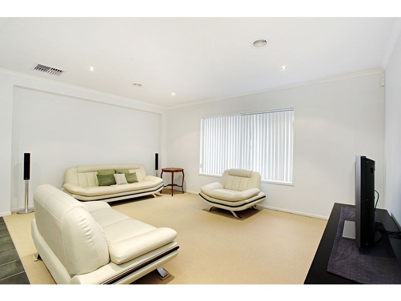 23 Ballara Avenue, Glen Waverley VIC 3150