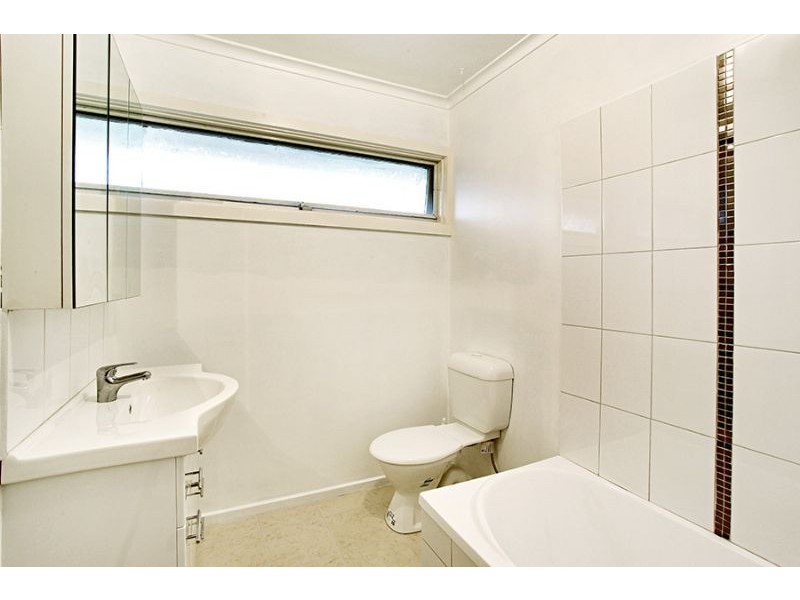 30 Clunies Ross Crescent, Mulgrave VIC 3170