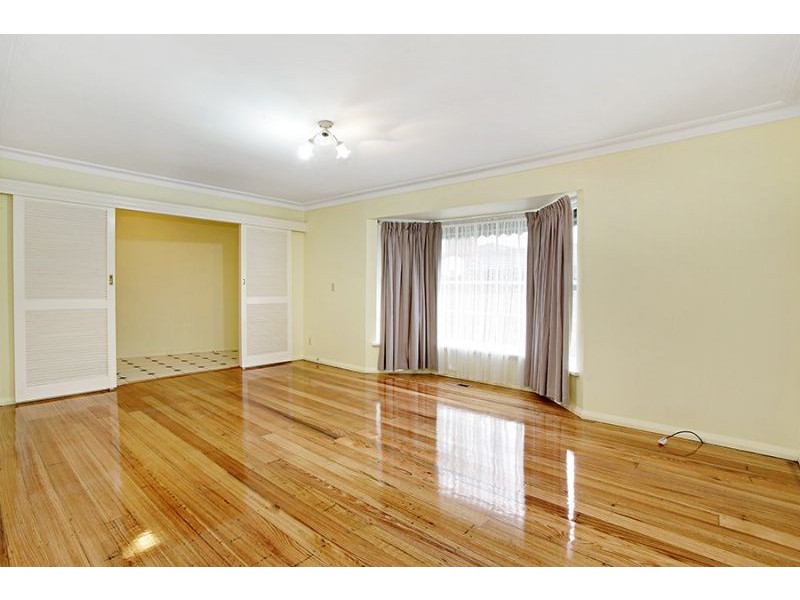 30 Clunies Ross Crescent, Mulgrave VIC 3170