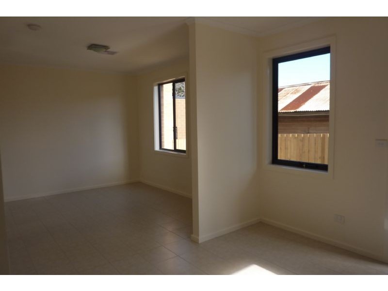 2/14 Boyd Avenue, Oakleigh East VIC 3166