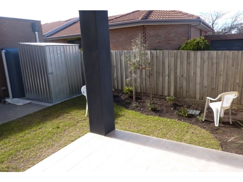 2/14 Boyd Avenue, Oakleigh East VIC 3166