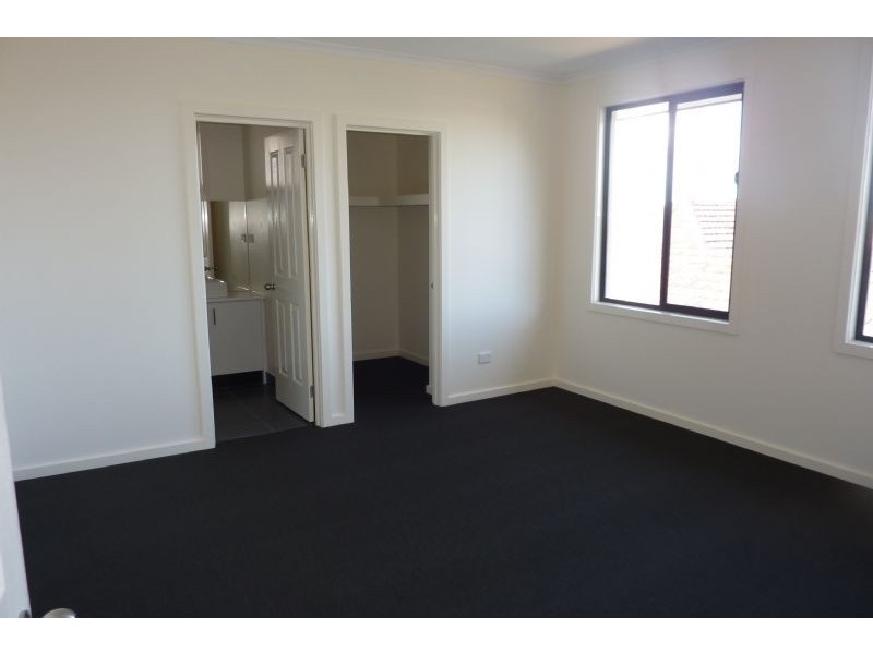 3/14 Boyd Street, Oakleigh East VIC 3166