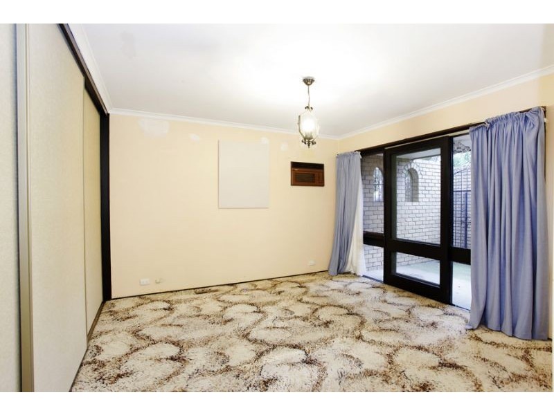 22 Calderwood Avenue, Wheelers Hill VIC 3150