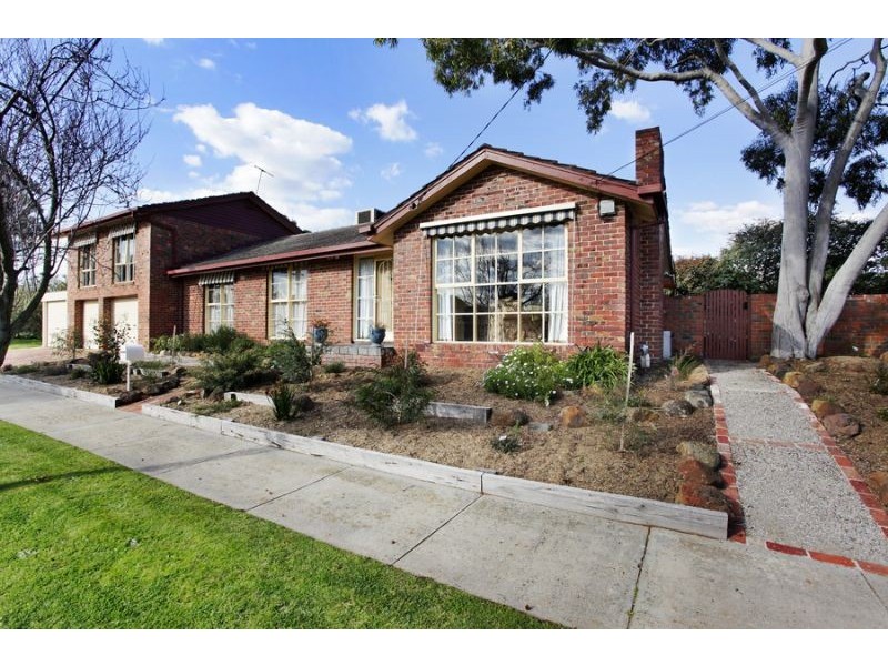 1 Coolabah Avenue, Glen Waverley VIC 3150