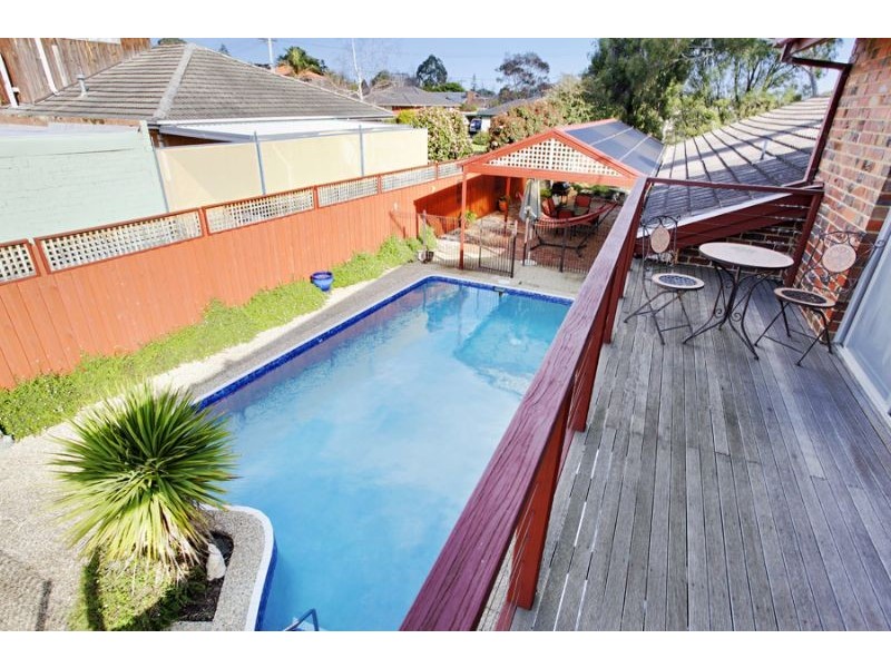 1 Coolabah Avenue, Glen Waverley VIC 3150