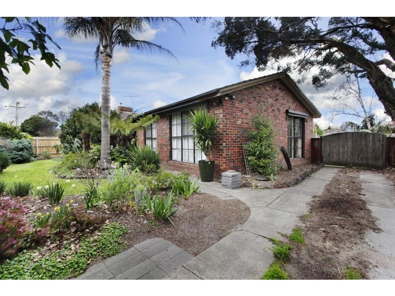 7 Wooral Court, Notting Hill VIC 3168