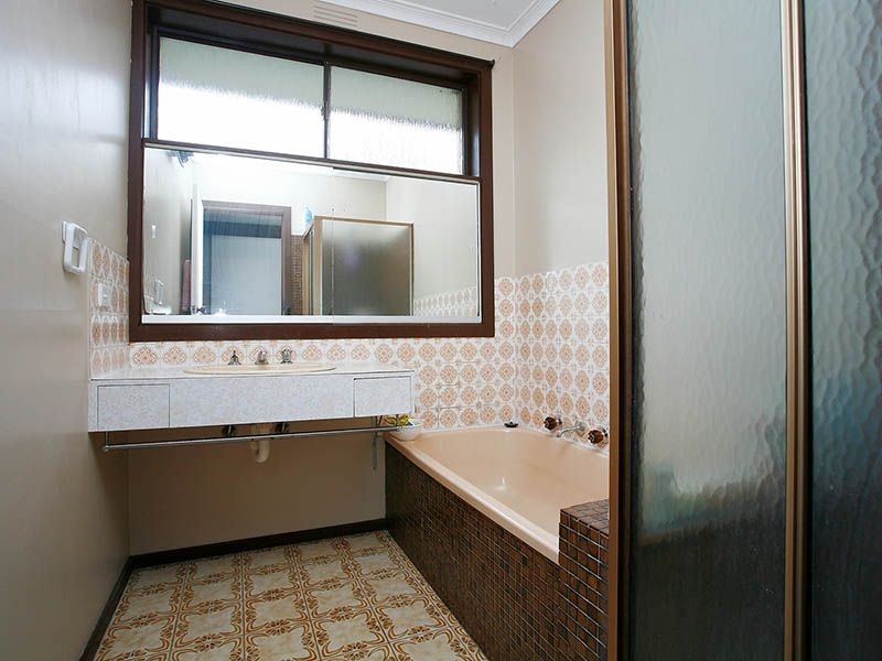 23 Roland Street, Mount Waverley VIC 3149