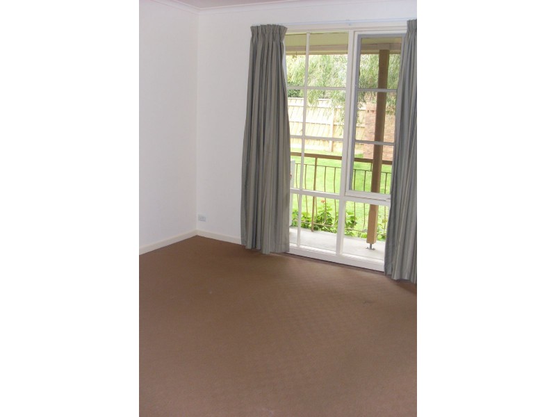 6/12 Temple Street, Ashwood VIC 3147