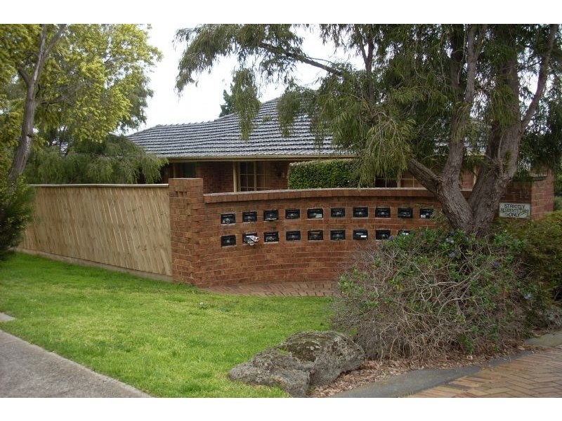 6/12 Temple Street, Ashwood VIC 3147