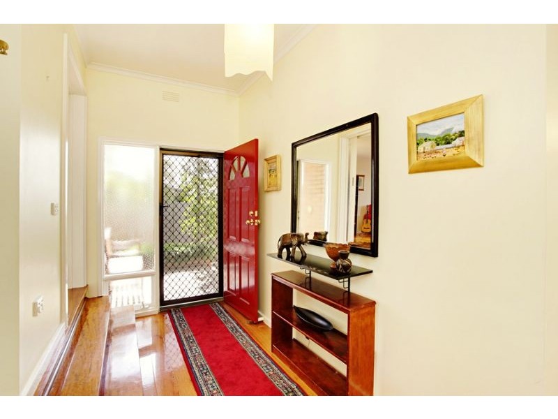 1 Agnes Court, Glen Waverley VIC 3150