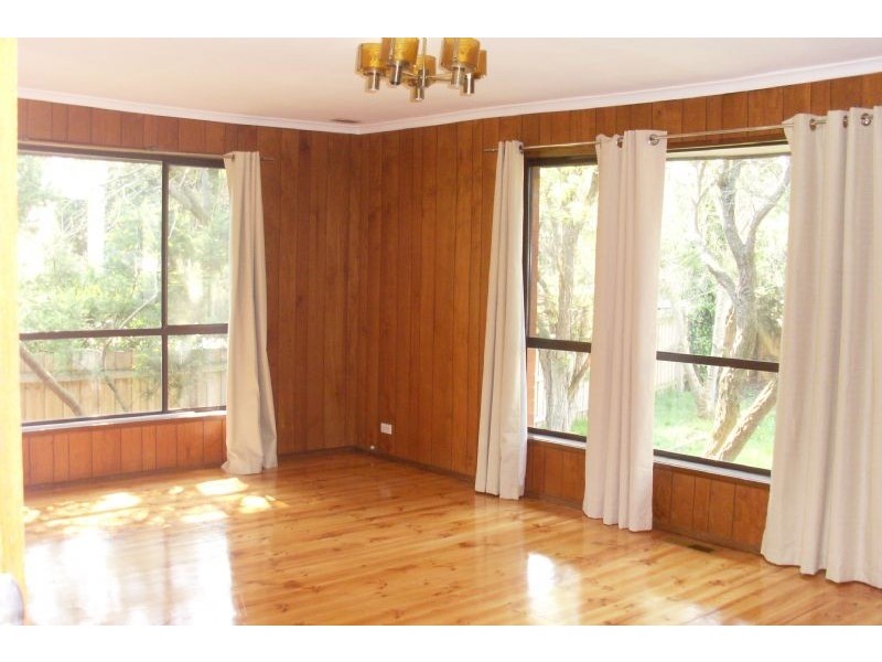 85 Avonhurst Drive, Glen Waverley VIC 3150