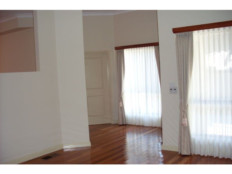 2/29 Park Road, Mount Waverley VIC 3149