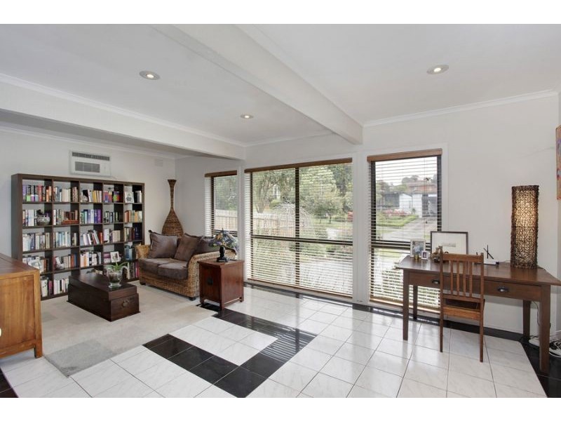 9 Pioneer Court, Wheelers Hill VIC 3150