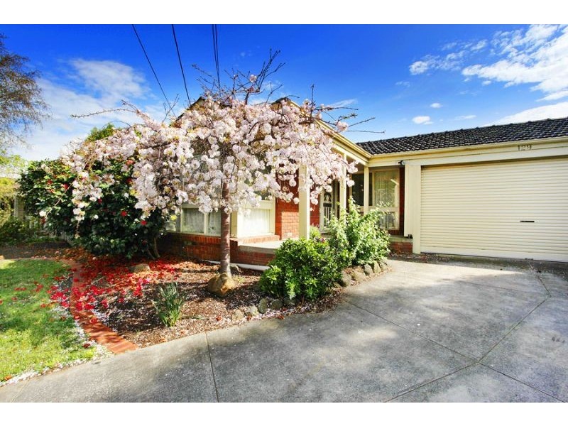 129 Weedon Drive, Vermont South VIC 3133