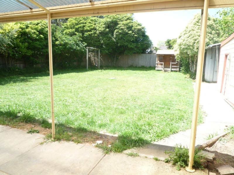 24 Hillview Avenue, Mount Waverley VIC 3149