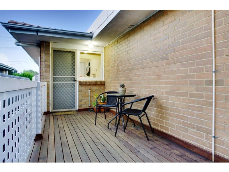 8 Blackwood Drive, Wheelers Hill VIC 3150