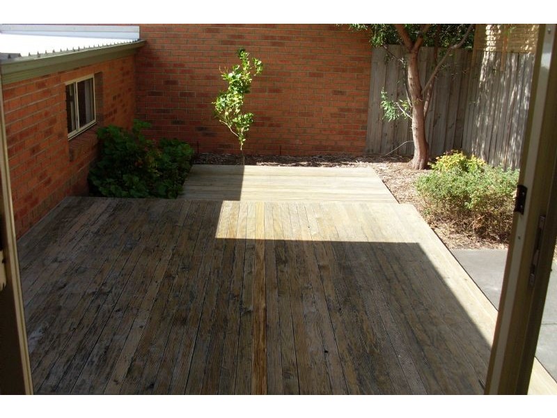 1/20 Meadow Cres, Mount Waverley VIC 3149