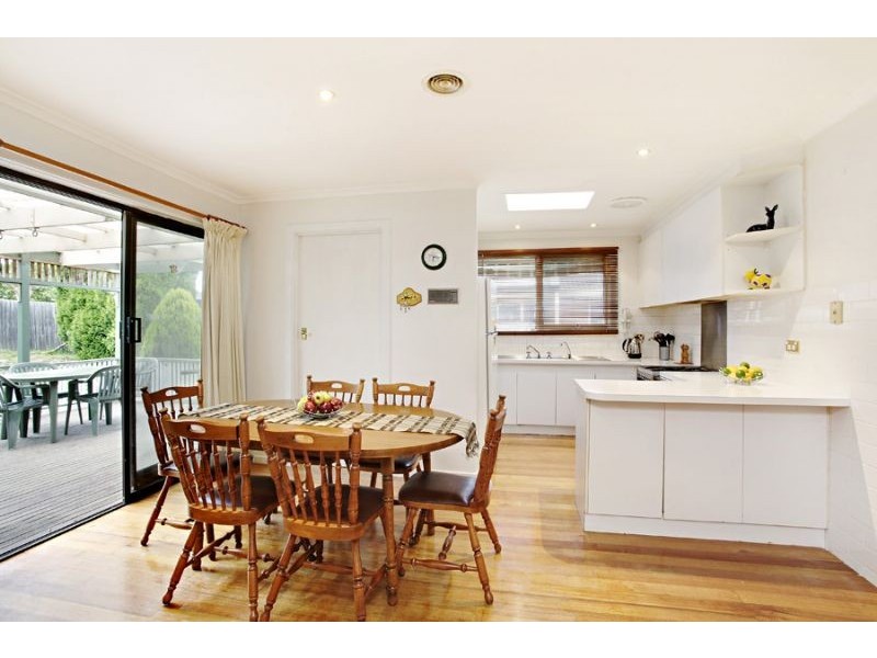 156 Haverbrack Drive, Mulgrave VIC 3170