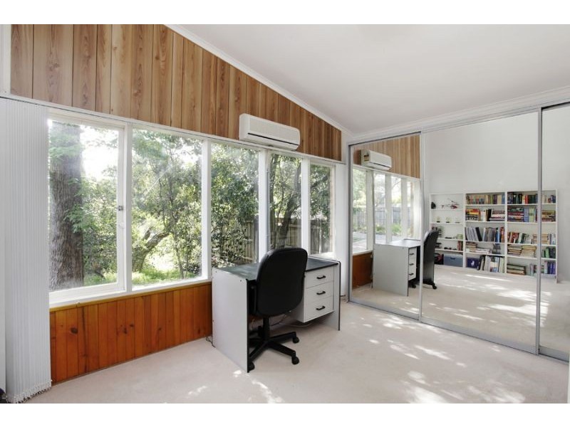 162 Blackburn Road, Glen Waverley VIC 3150