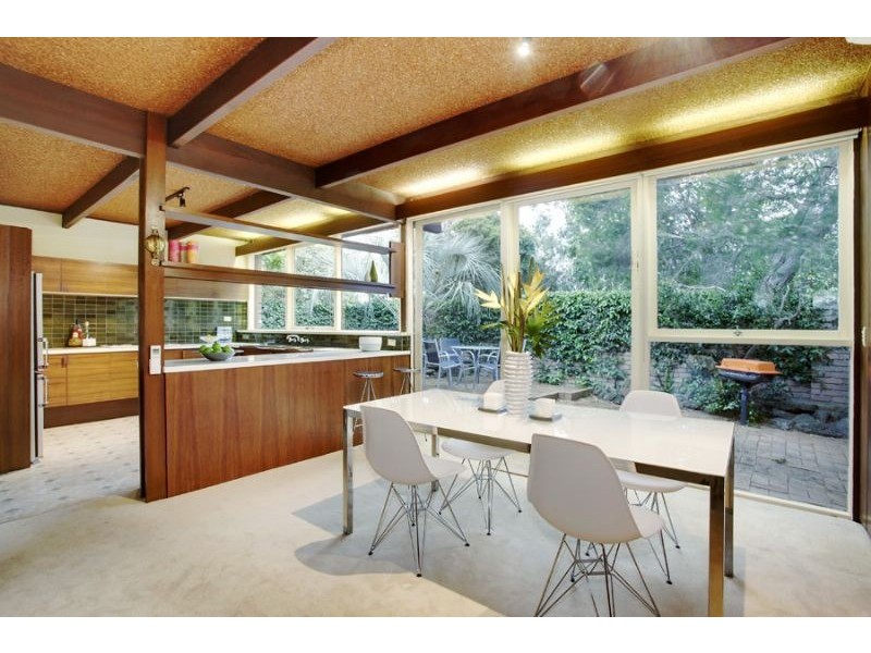 38 Glentower Drive, Glen Waverley VIC 3150