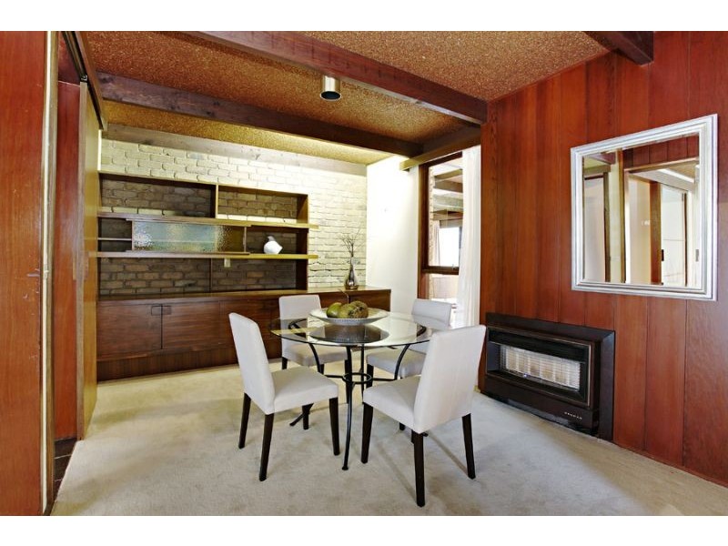 38 Glentower Drive, Glen Waverley VIC 3150