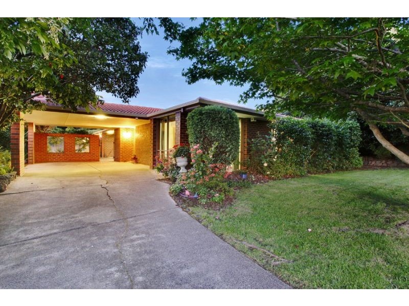 10 Belvedere Avenue, Wheelers Hill VIC 3150