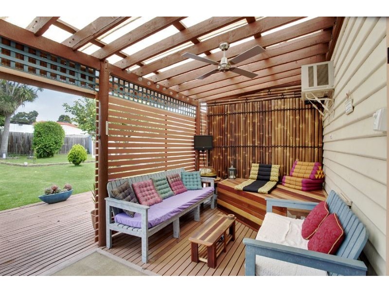 7 Mountain Crescent, Mulgrave VIC 3170