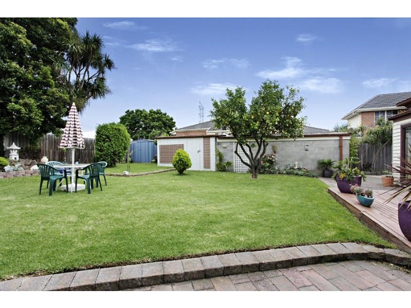 7 Mountain Crescent, Mulgrave VIC 3170