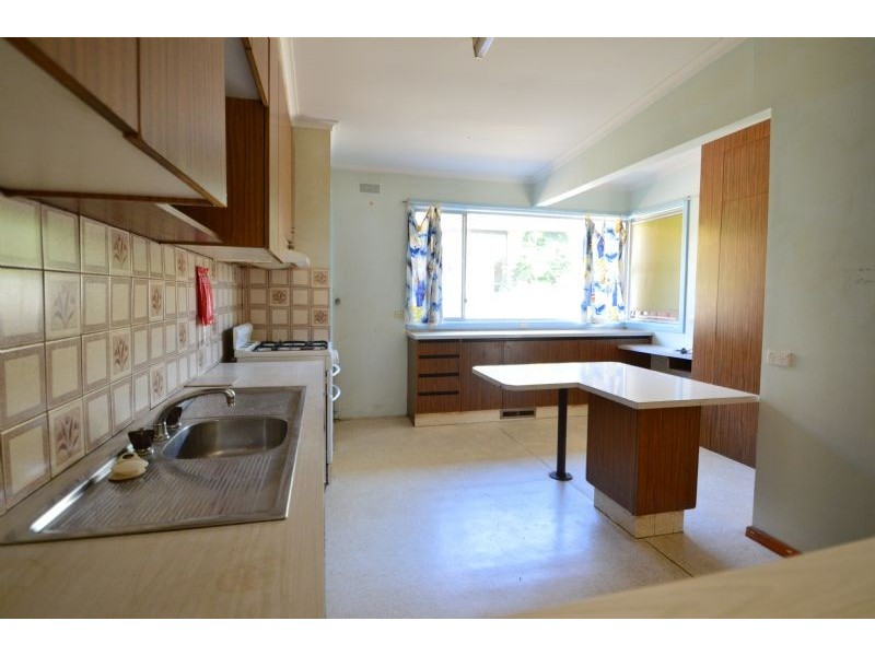31 McLochlan Street, Mount Waverley VIC 3149