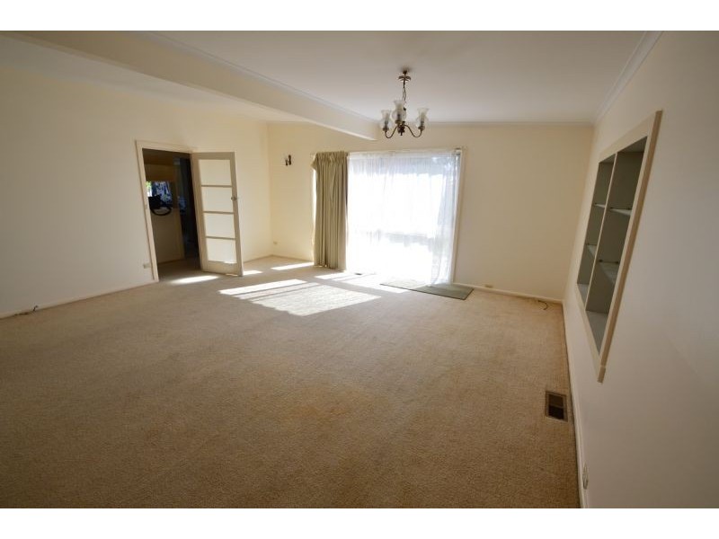 31 McLochlan Street, Mount Waverley VIC 3149