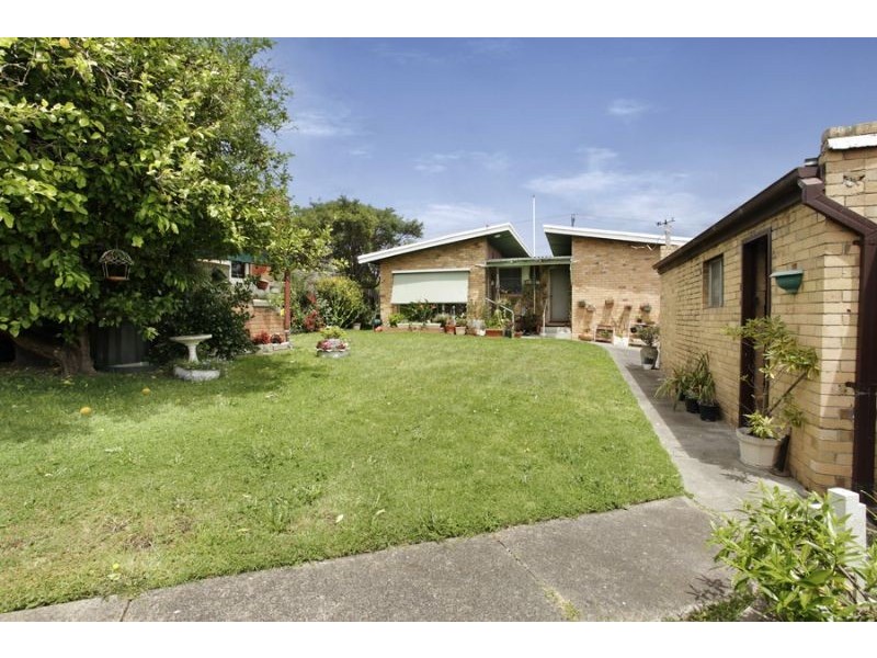 25 Leicester Avenue, Glen Waverley VIC 3150