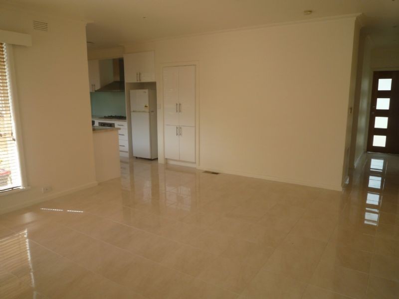 42 Price Avenue, Mount Waverley VIC 3149