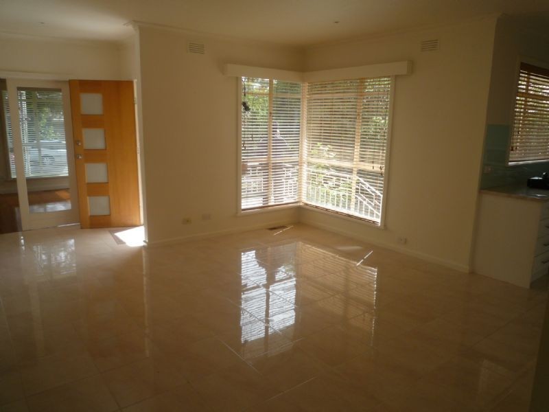 42 Price Avenue, Mount Waverley VIC 3149