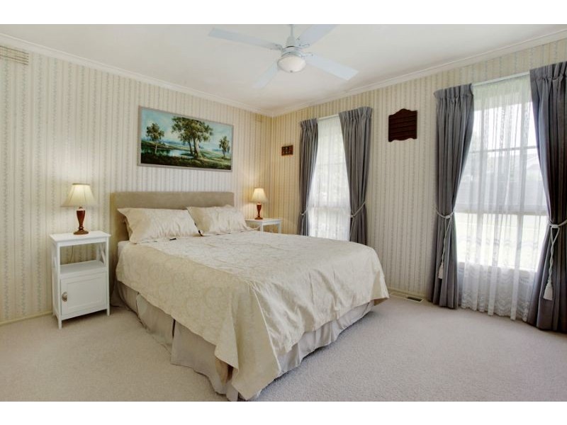 117 Strada Crescent, Wheelers Hill VIC 3150