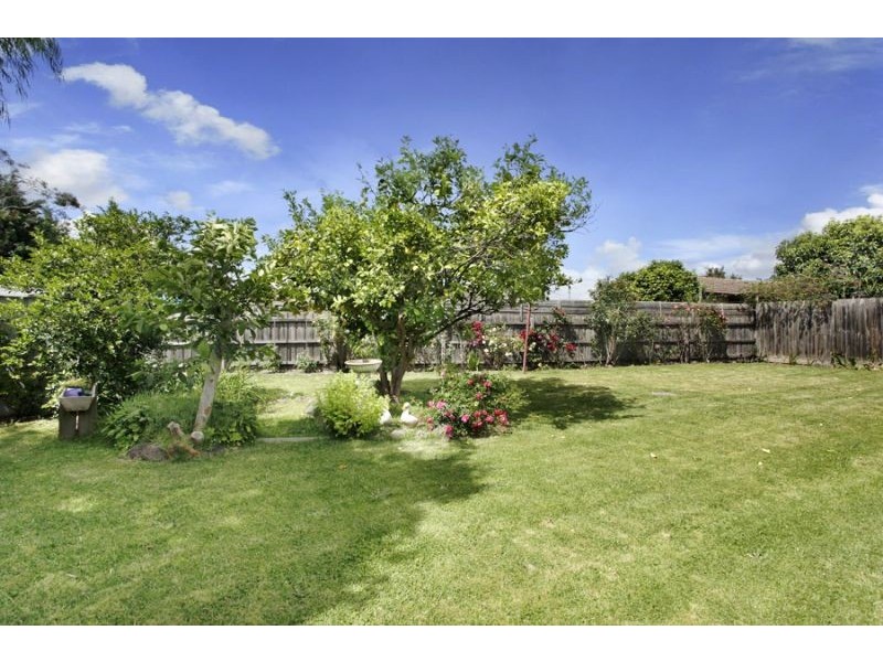 117 Strada Crescent, Wheelers Hill VIC 3150