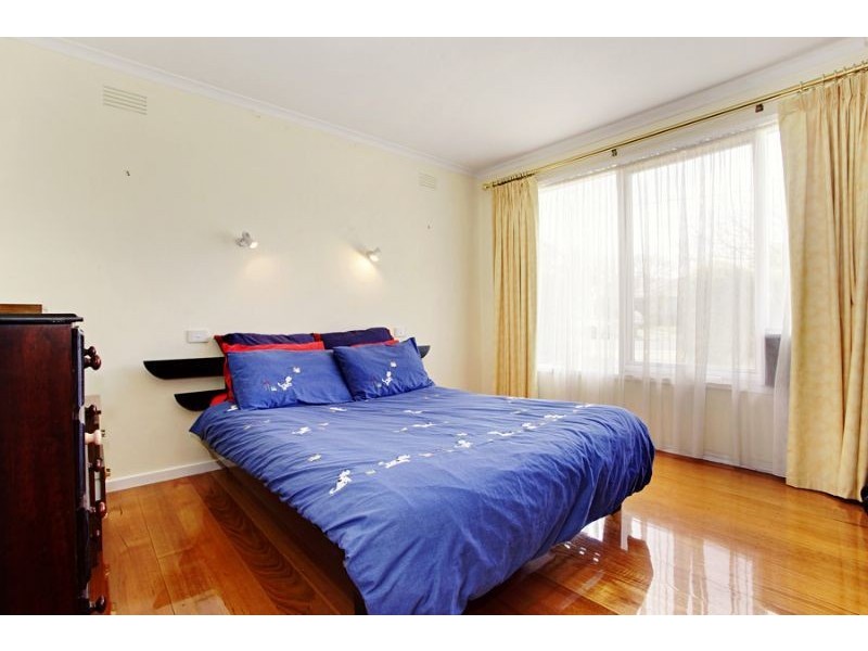 1 Agnes Court, Glen Waverley VIC 3150