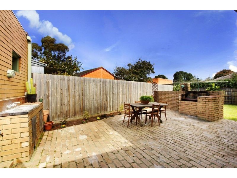1 Agnes Court, Glen Waverley VIC 3150