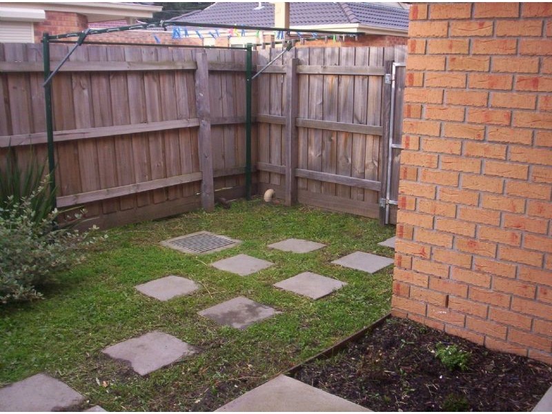 2/5 Marshall Avenue, Clayton VIC 3168