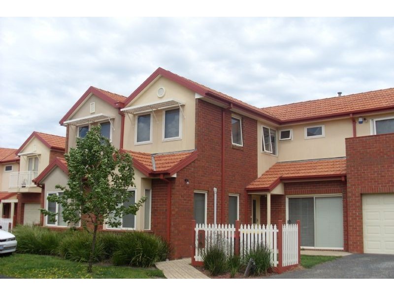 6/1 Mckelvie Court, Glen Waverley VIC 3150