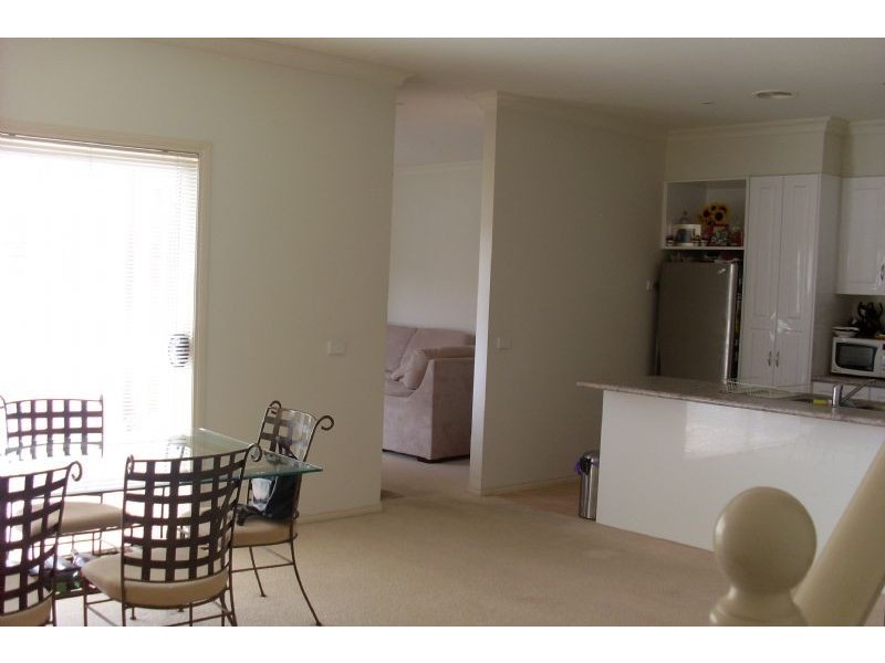 6/1 Mckelvie Court, Glen Waverley VIC 3150