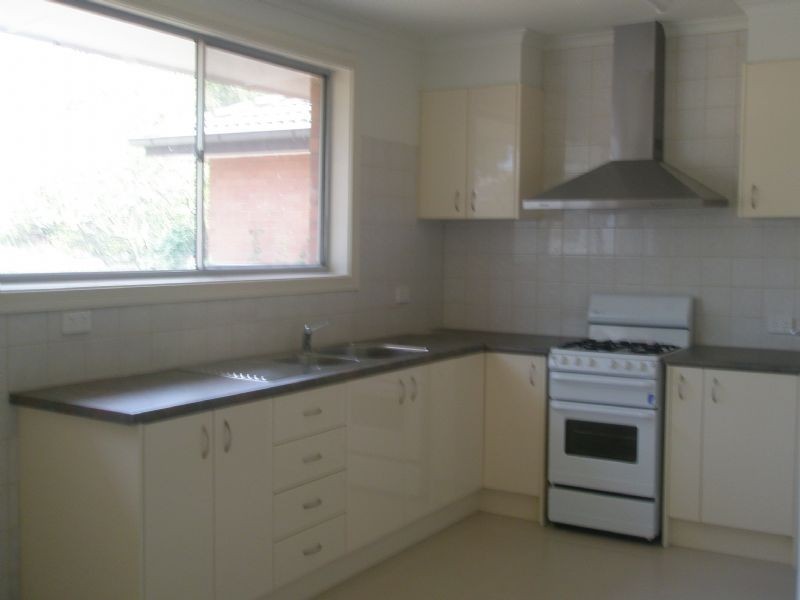 68 Watsons Road, Glen Waverley VIC 3150
