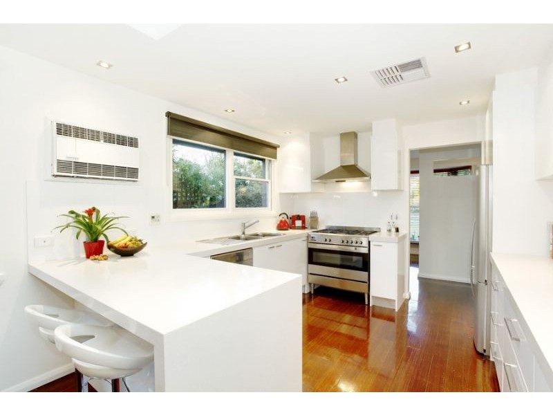 55 Rivett Crescent, Mulgrave VIC 3170