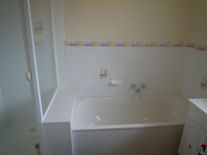 1 Fulton Crescent, Burwood VIC 3125