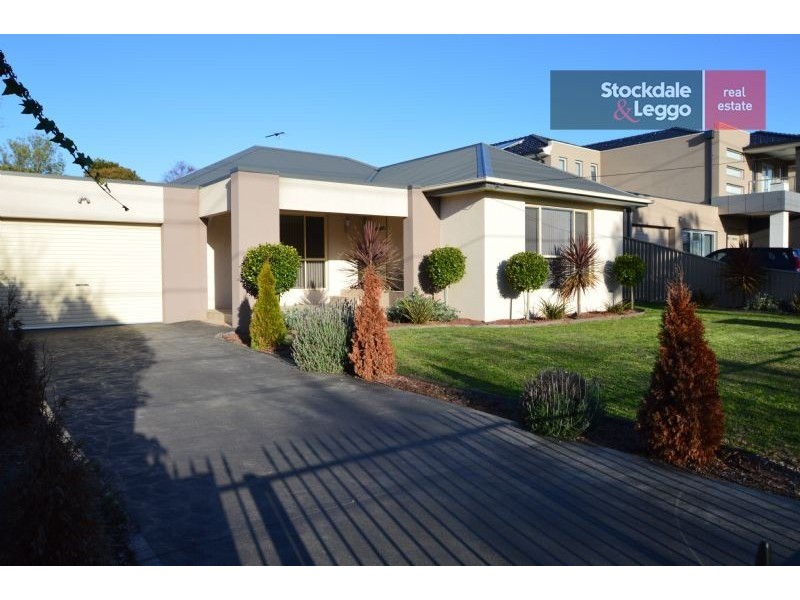 4 Myrtle Street, Glen Waverley VIC 3150