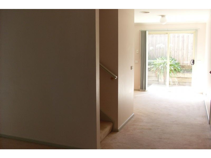 30 Kierens Way, Chadstone VIC 3148