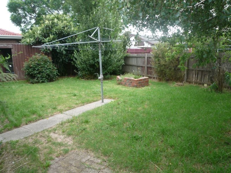 11 Barron Court, Dandenong North VIC 3175
